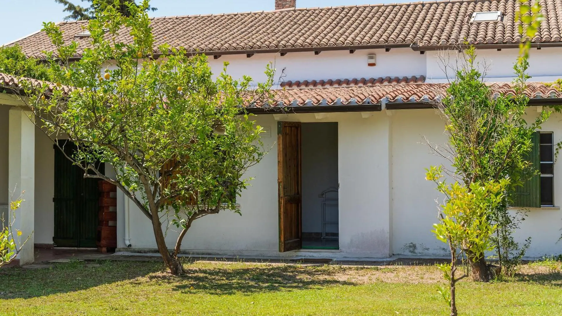 Villa Giardino Del Melograno Quartu SantʼElena 0*,