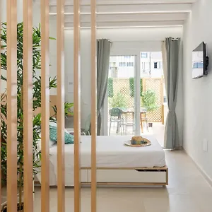 Domus Laetitiae & Guest house